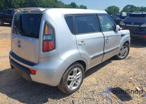2011 Kia Soul +/!/Sport from USA, damaged, VIN KNDJT2A2XB7706765